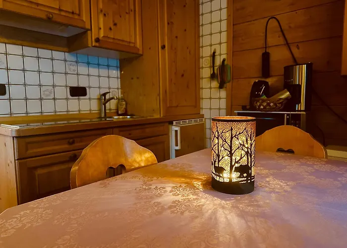 Almbrünnerl Almhütte Auf Der Raffner Alm *