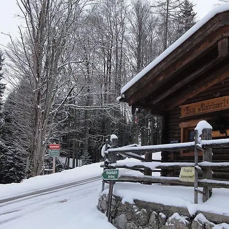 Almbruennerl Almhuette Auf Der Raffner Alm * ルーポルディング