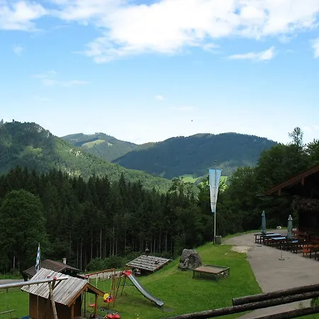 Almbruennerl Almhuette Auf Der Raffner Alm
